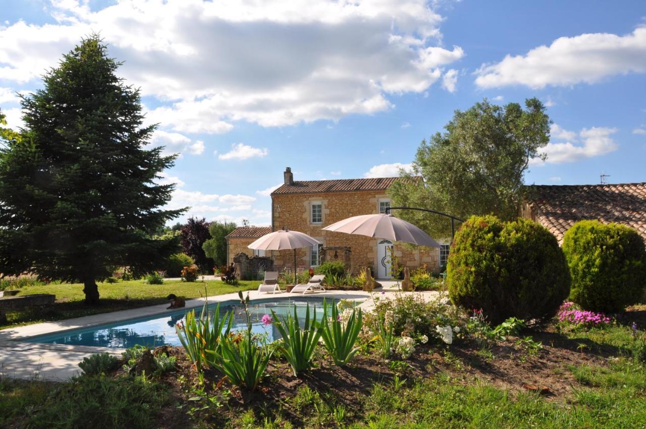 Clos San Gianni Pujols-sur-Ciron Bagian luar foto